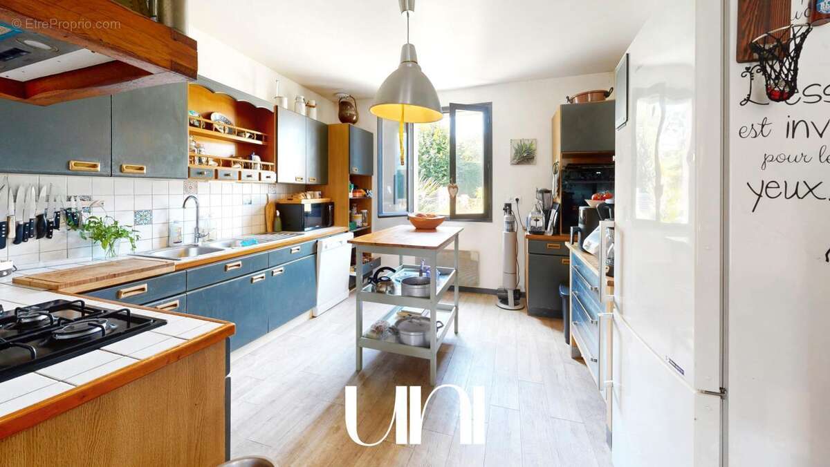 Maison 7 pièces de 174m2 de plain-pied - Ver Sur Mer - photo 14