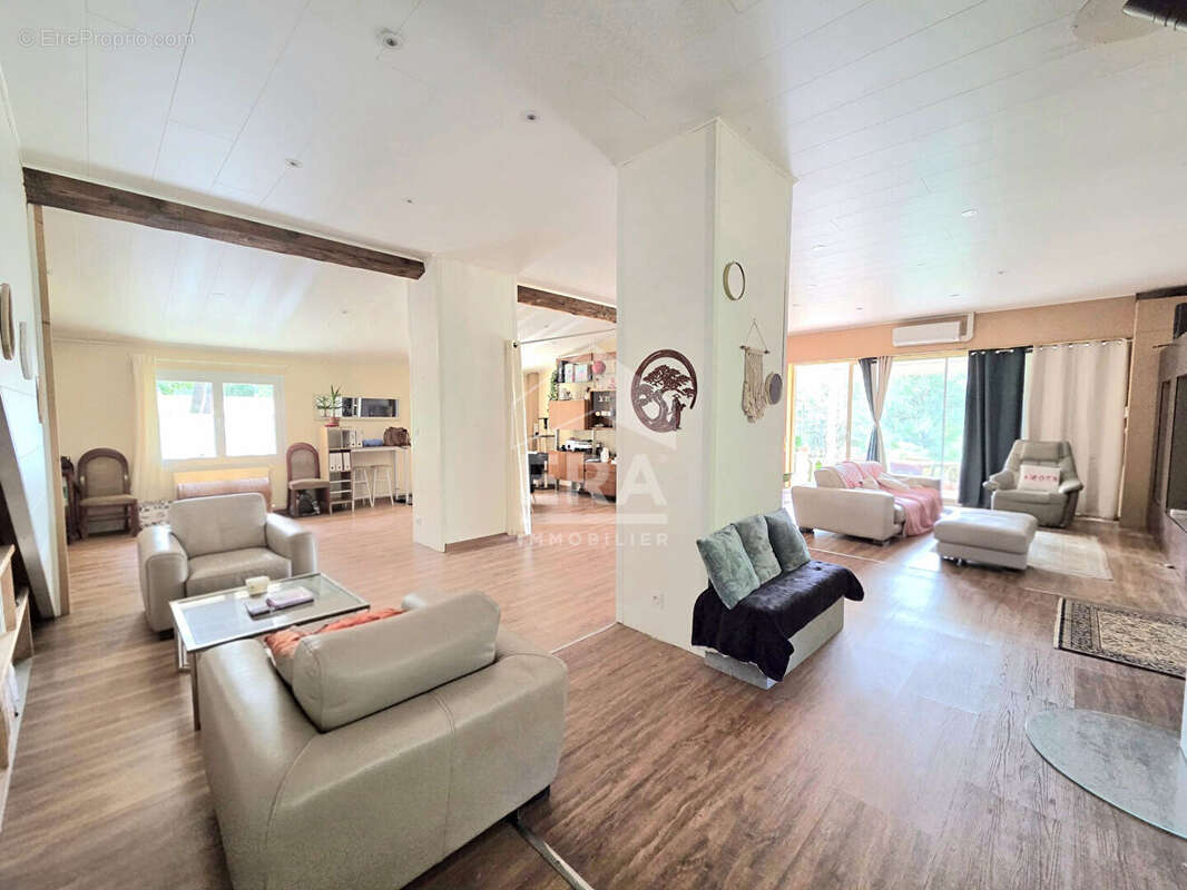 Maison 206m² à luc-sur-aude - photo 2