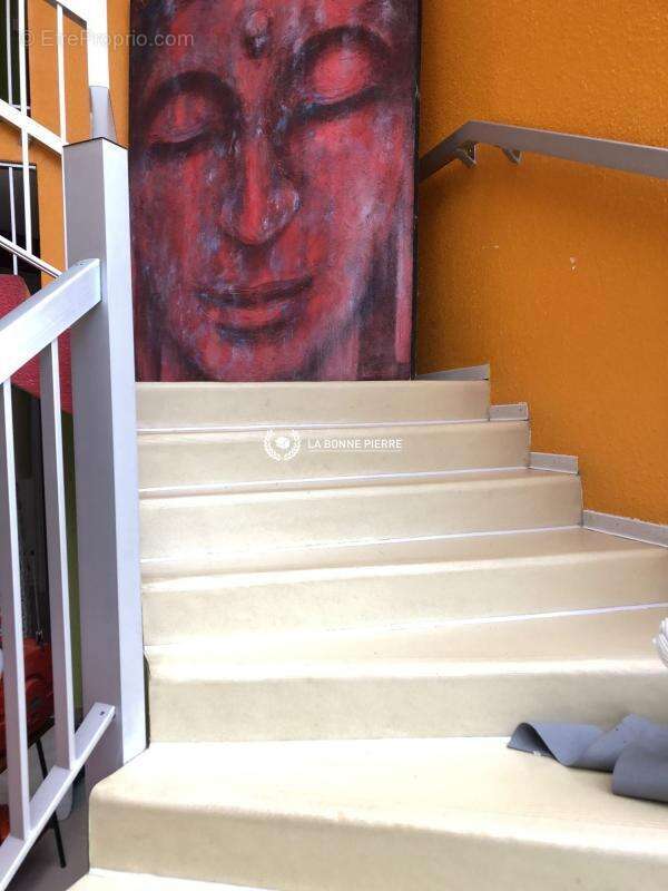 Commerce à LA FARLEDE