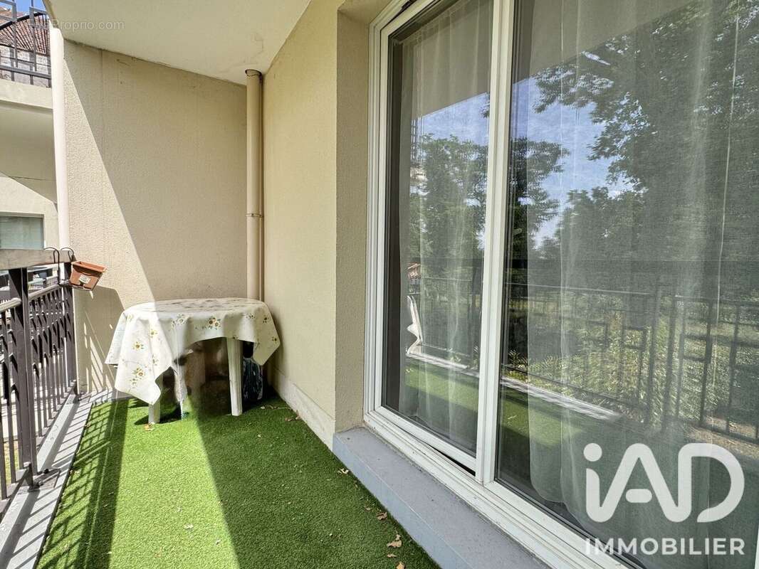 Photo 7 - Appartement à SAINT-GERMAIN-LES-CORBEIL