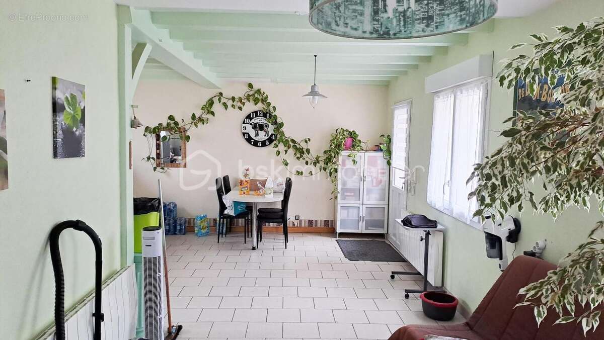 Maison à BAUGE