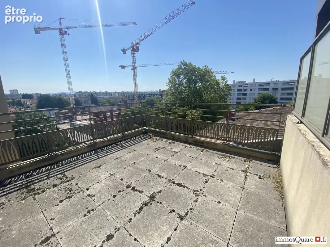 Appartement à LYON-8E