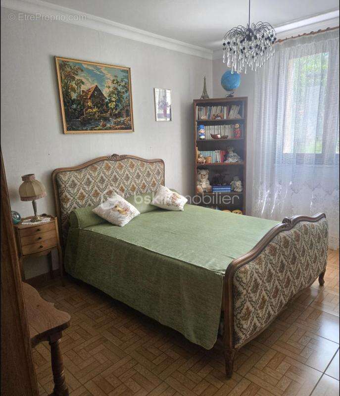Maison à DONZERE