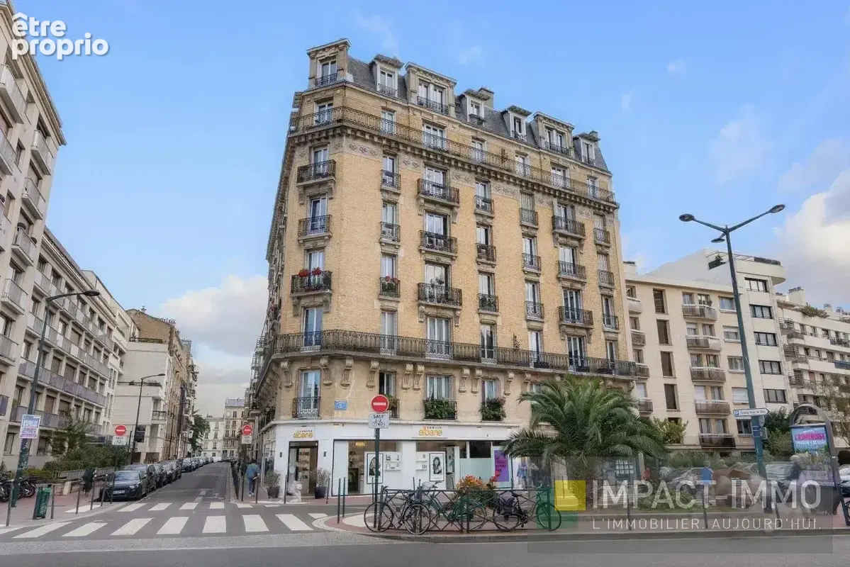 Emplacement unique pour ce 5 pièces Mairie d'Asnières - photo 13