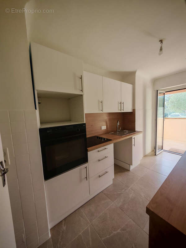 Appartement à MANDELIEU-LA-NAPOULE
