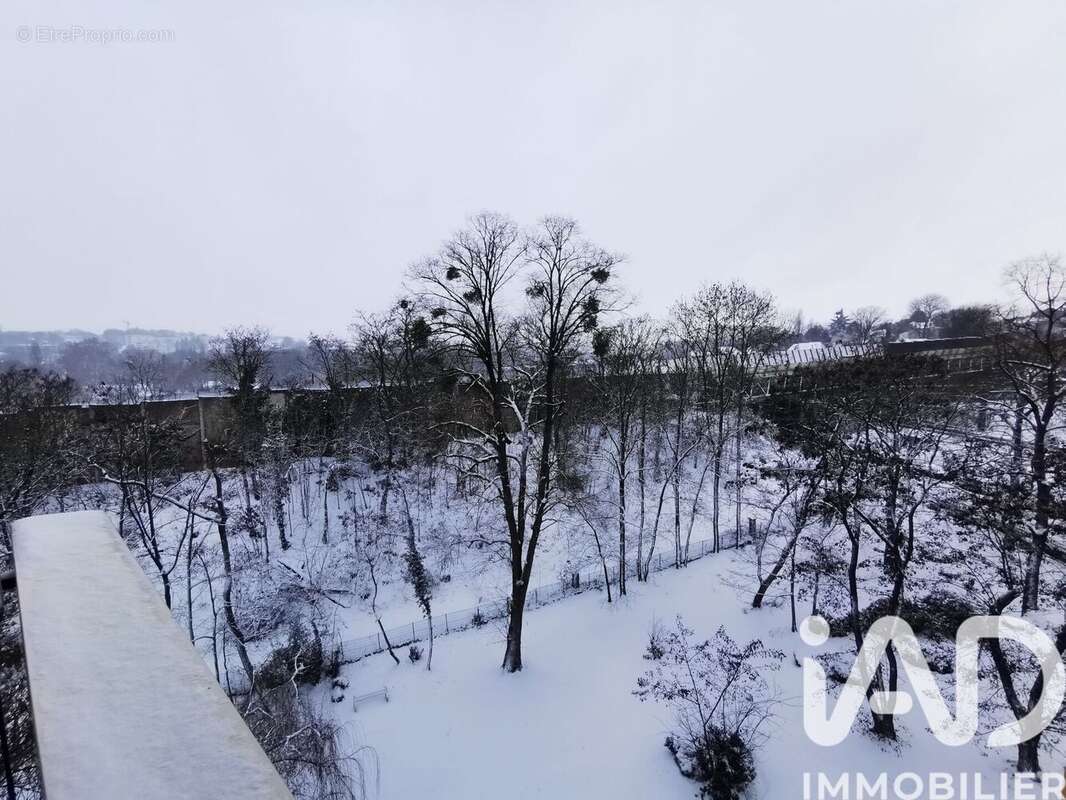 Photo 9 - Appartement à SAVIGNY-SUR-ORGE