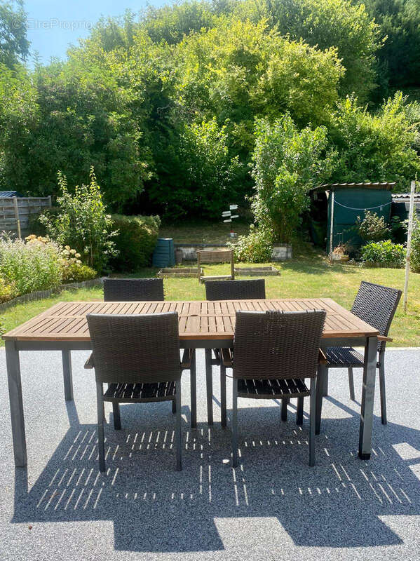 Maison familiale avec jardin et garage   quartier calme Saint-Martin - photo 8