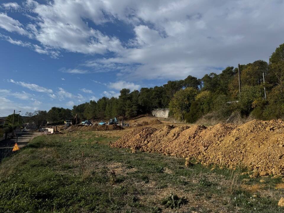 Terrain à MONTARNAUD