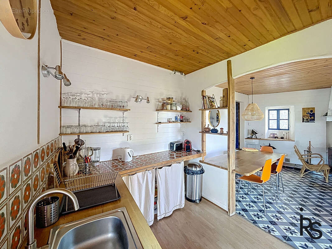 Maison à LARGENTIERE