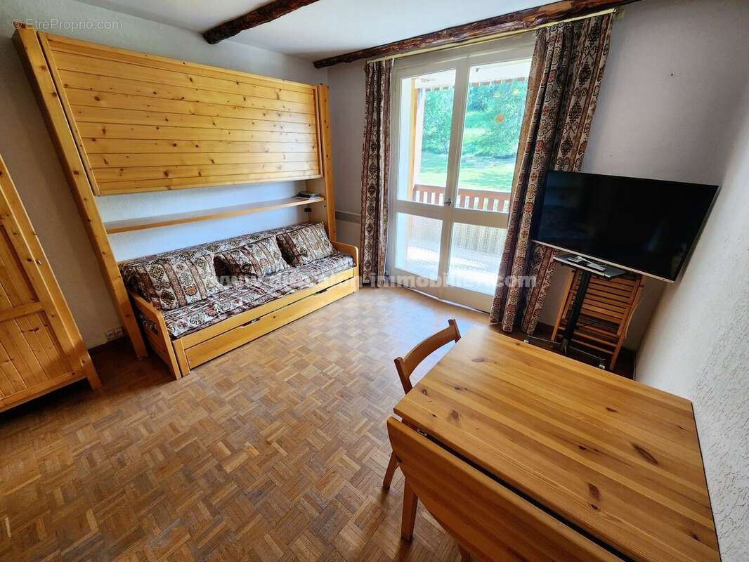 Appartement à LES THUILES