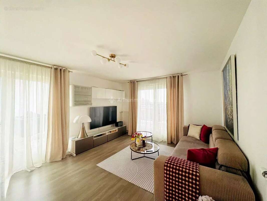 Appartement à THORIGNY-SUR-MARNE