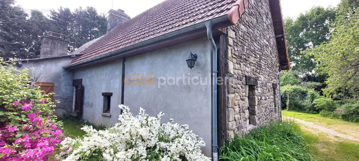 Maison à TIREPIED