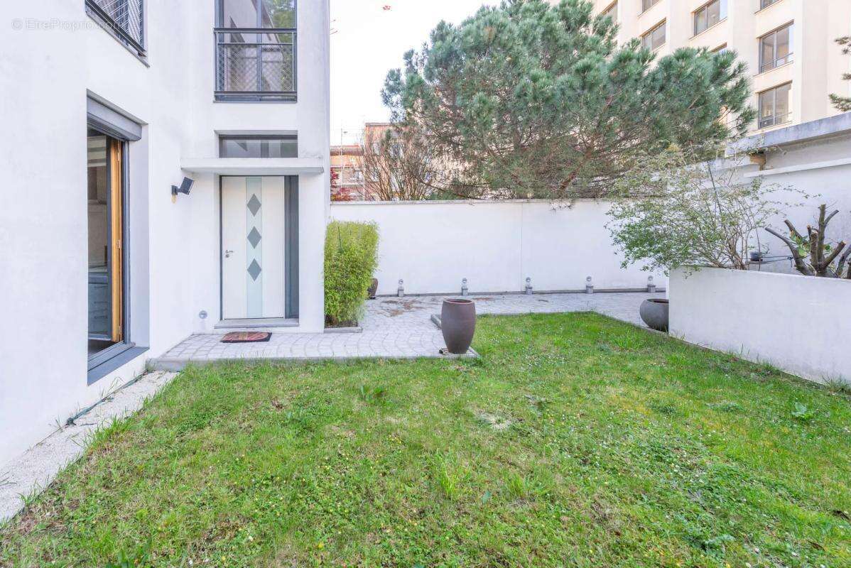 Maison à BOULOGNE-BILLANCOURT