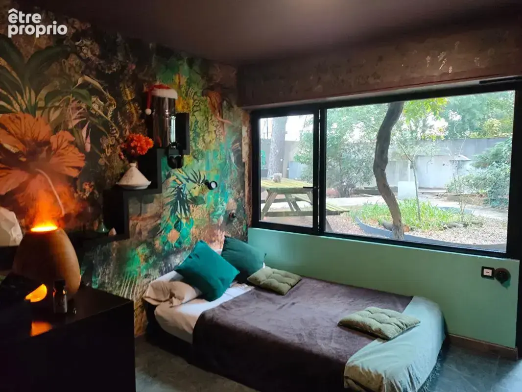 Appartement à PARIS-20E