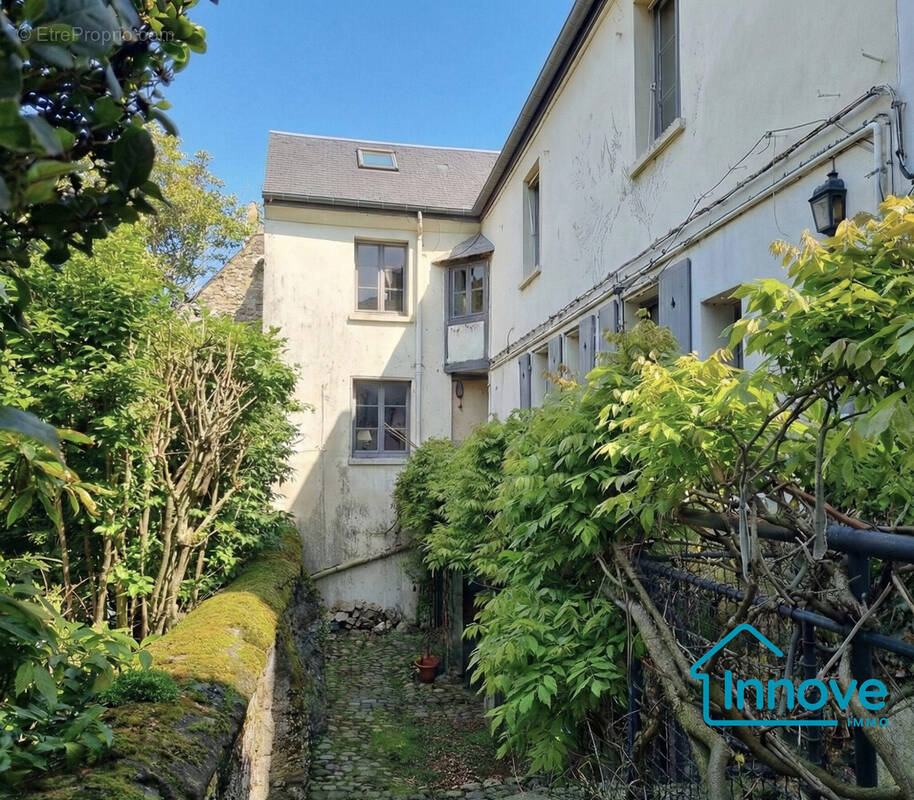 Maison à VERSAILLES