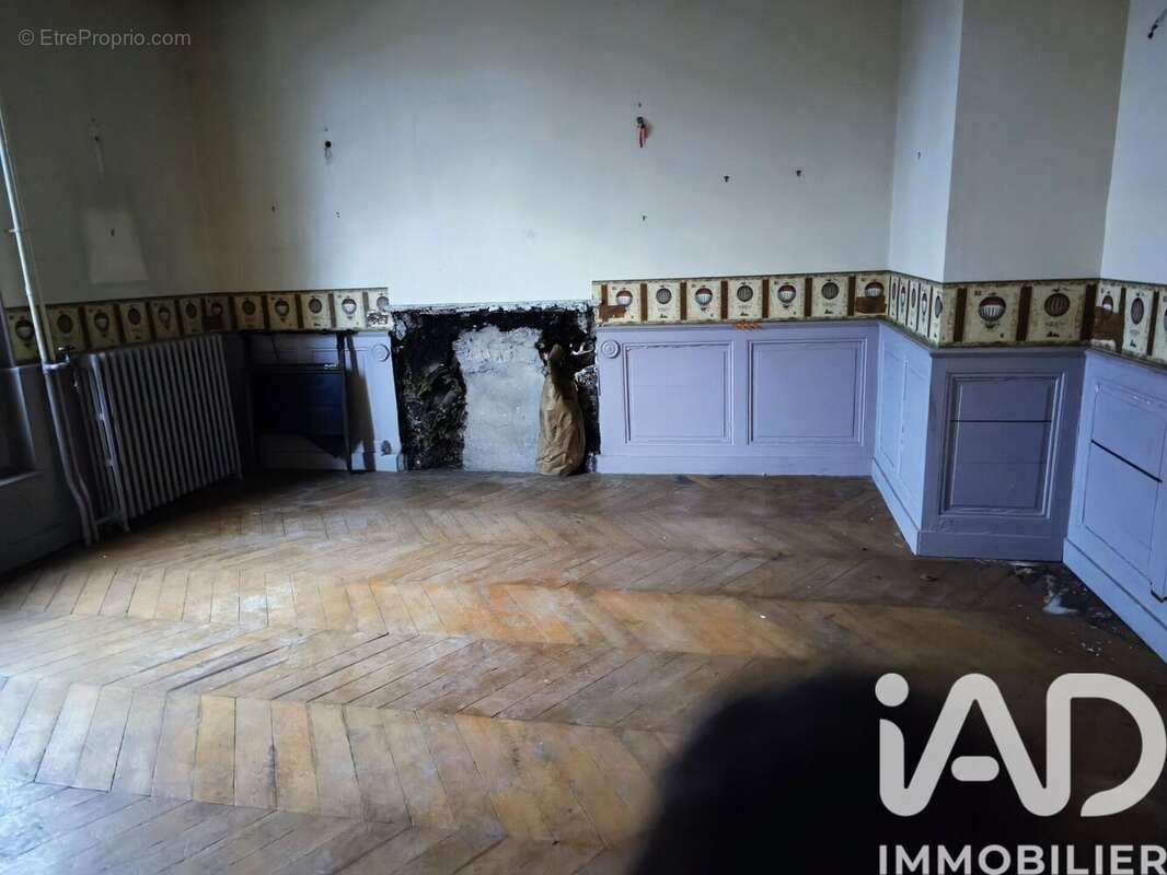 Photo 8 - Maison à SAINT-JEAN-DE-BRAYE