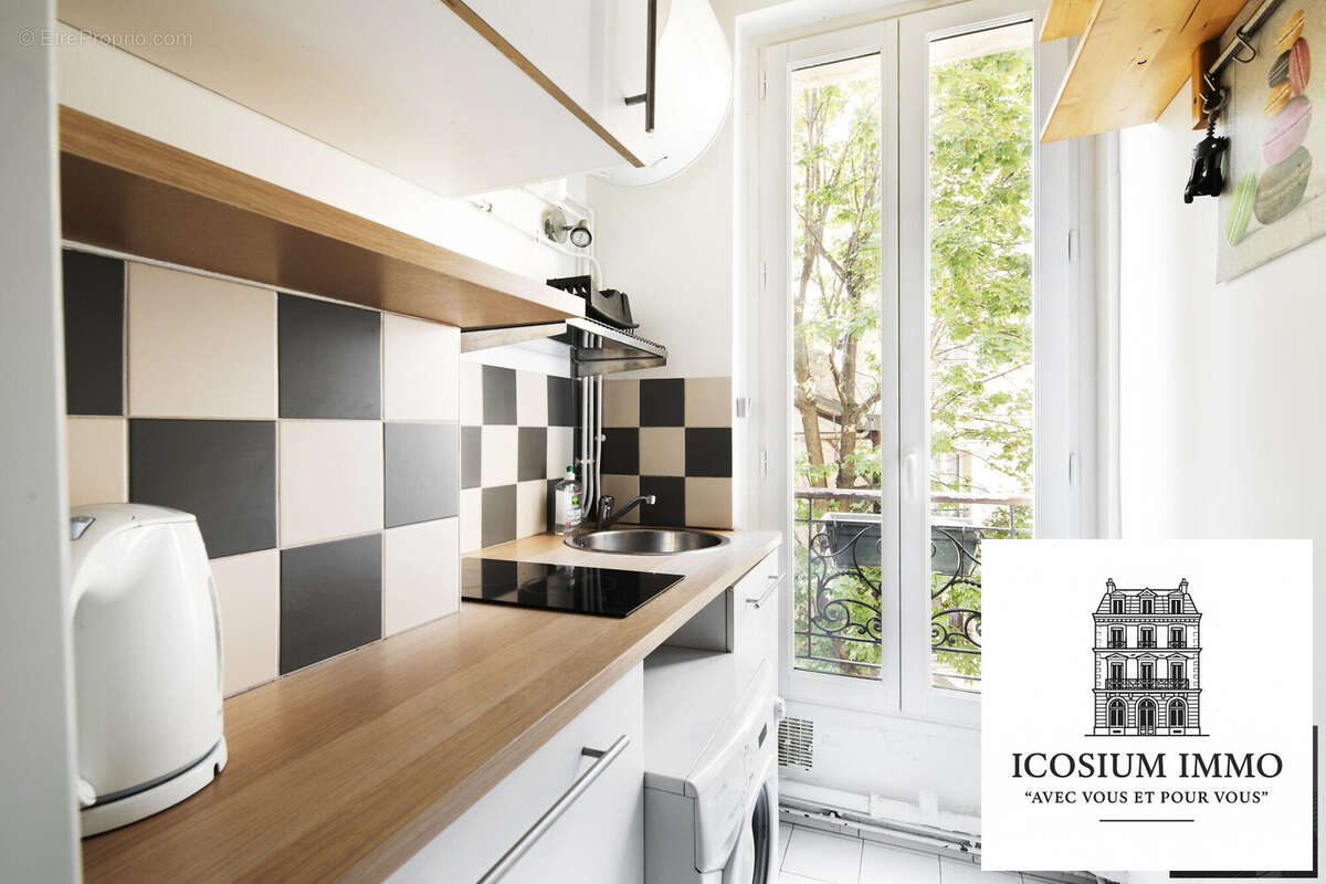 Appartement à PARIS-18E