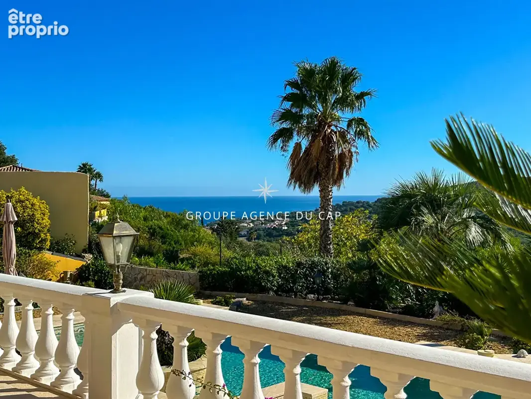 Villa vue mer 177m² 7 pièces avec 4 chambres piscine garage et car port,  aux issambres - photo 4
