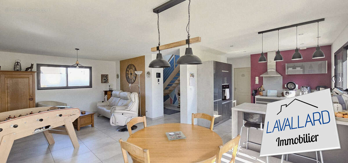 Maison à CARDONNETTE