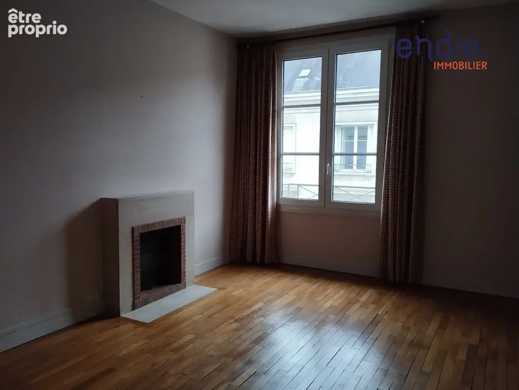 Appartement 4 pièces 77 m² à vendre à Tours (37000) - photo 2