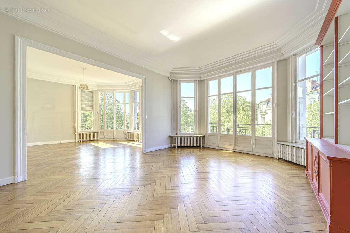 Appartement à LYON-7E