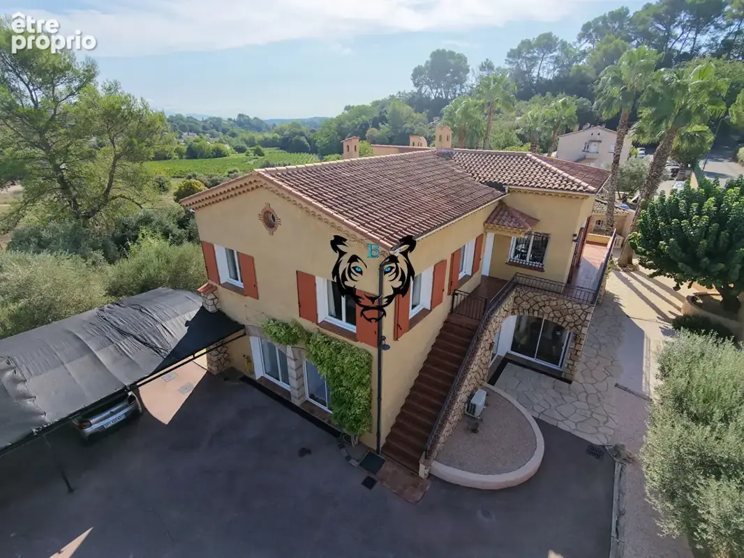 Maison La Motte  8 pièce(s)  256 m2 - photo 4