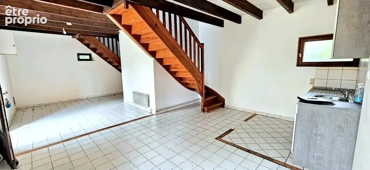 Opportunité unique ! grande maison avec 3 logements distincts à vendre - photo 5