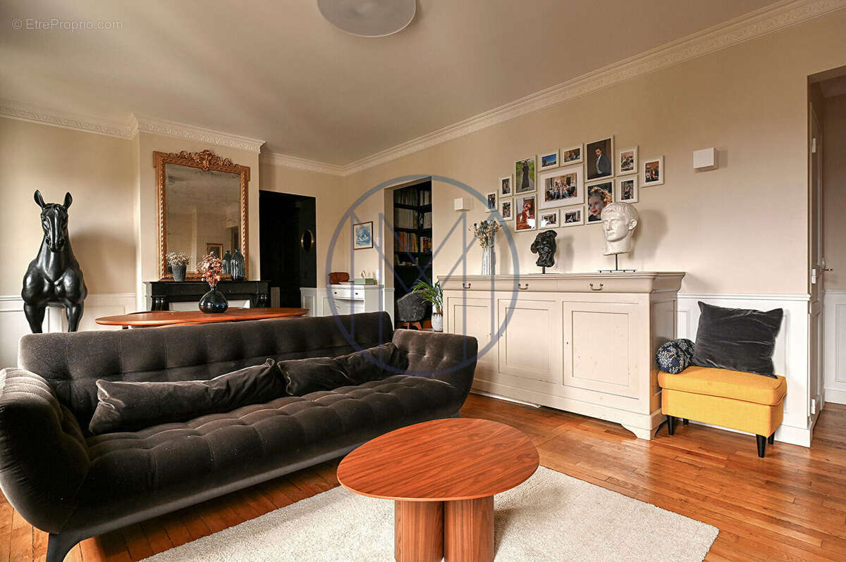 Appartement à VERSAILLES