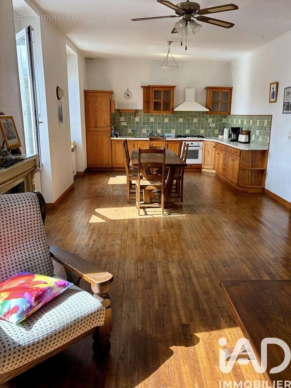 Photo 2 - Appartement à QUIMPER