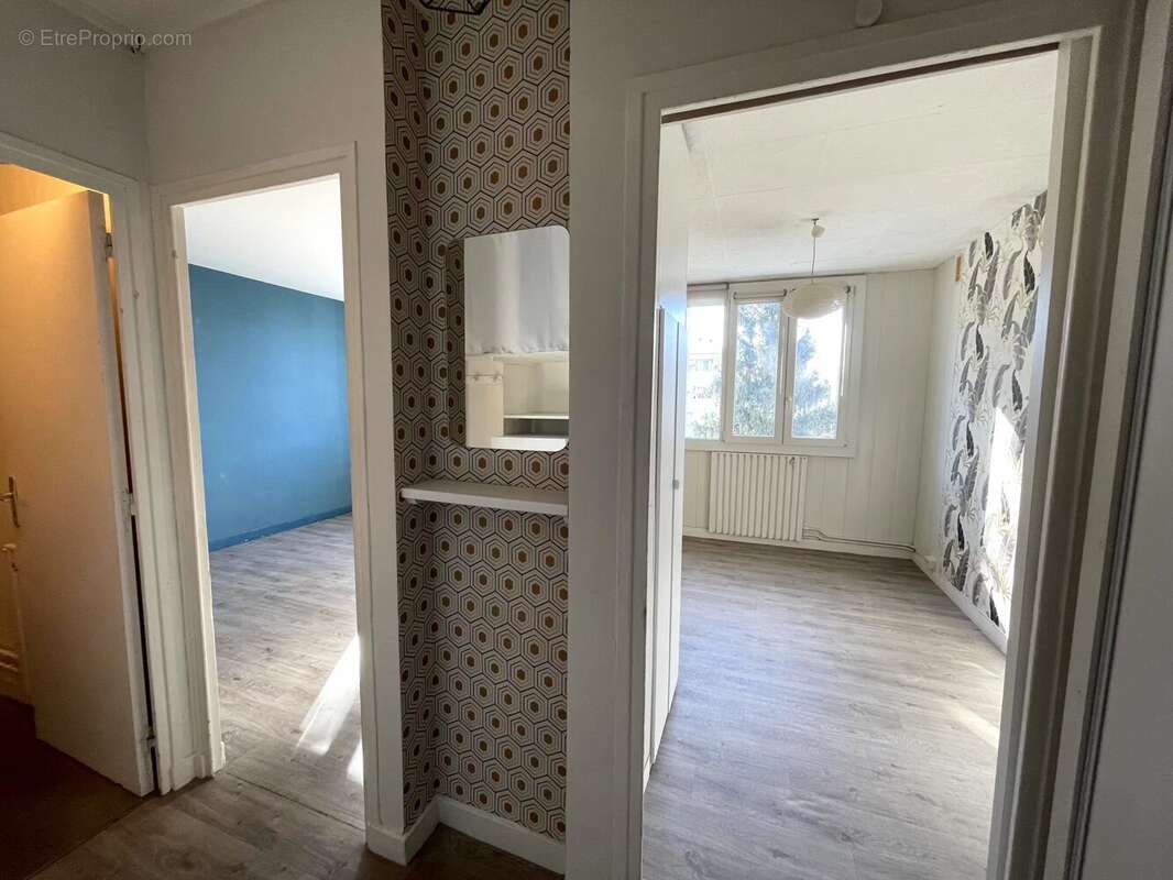 Appartement à SAINT-MARTIN-D&#039;HERES