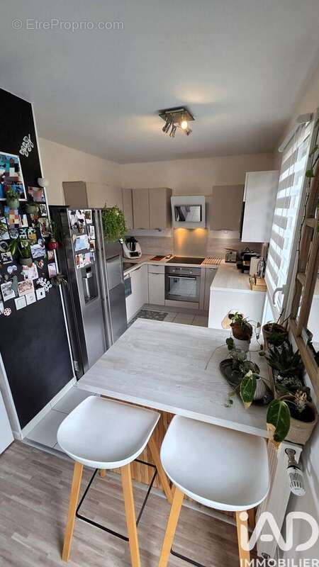 Photo 5 - Appartement à SAINTE-GENEVIEVE-DES-BOIS