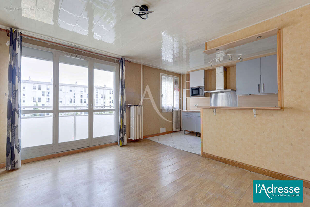 Appartement Reims - 3 pièce(s) 60.70 m2 - photo 2