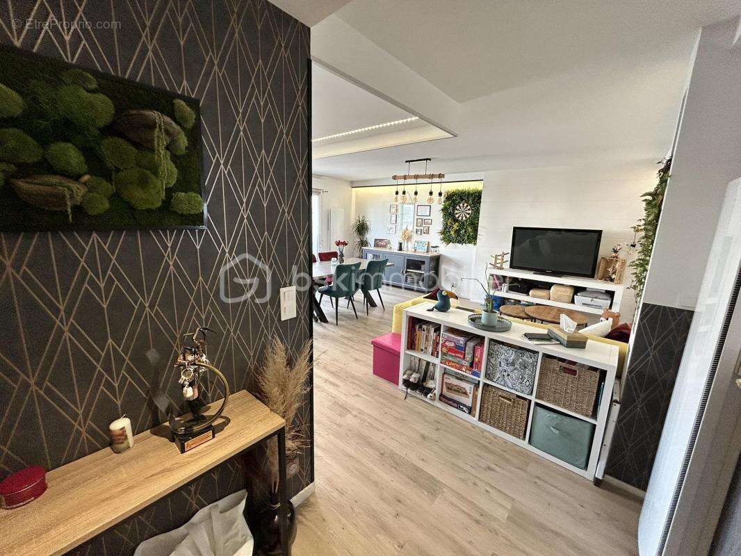 Appartement à LA RICHE