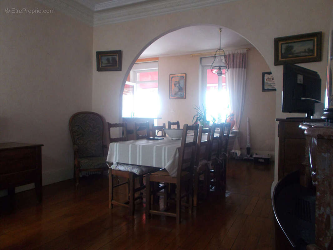 Maison à LE CREUSOT