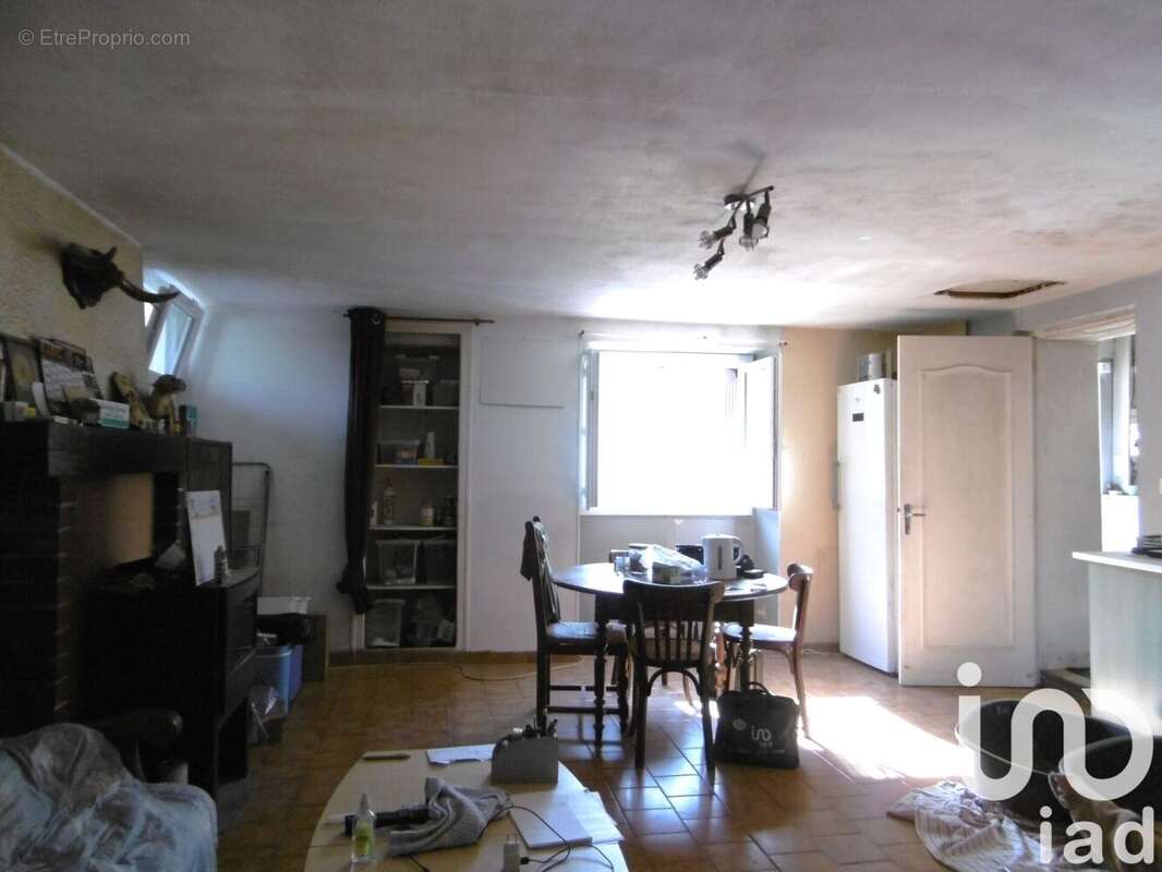 Maison 88 m² à Moussac  - photo 5