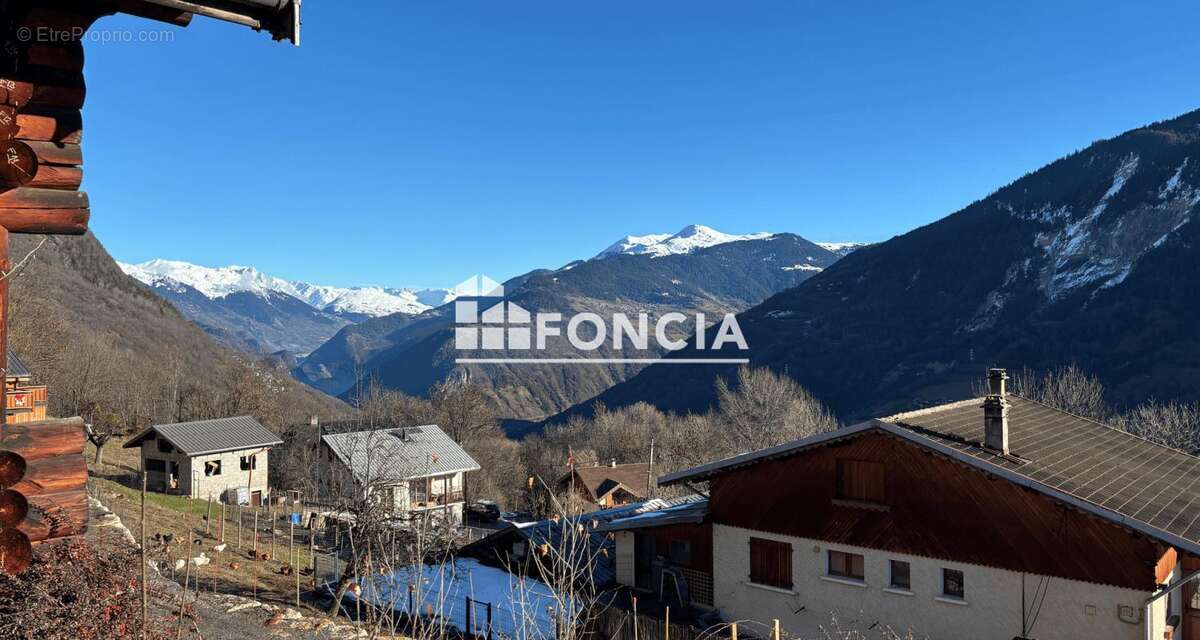 Maison à SAINT-JEAN-DE-BELLEVILLE