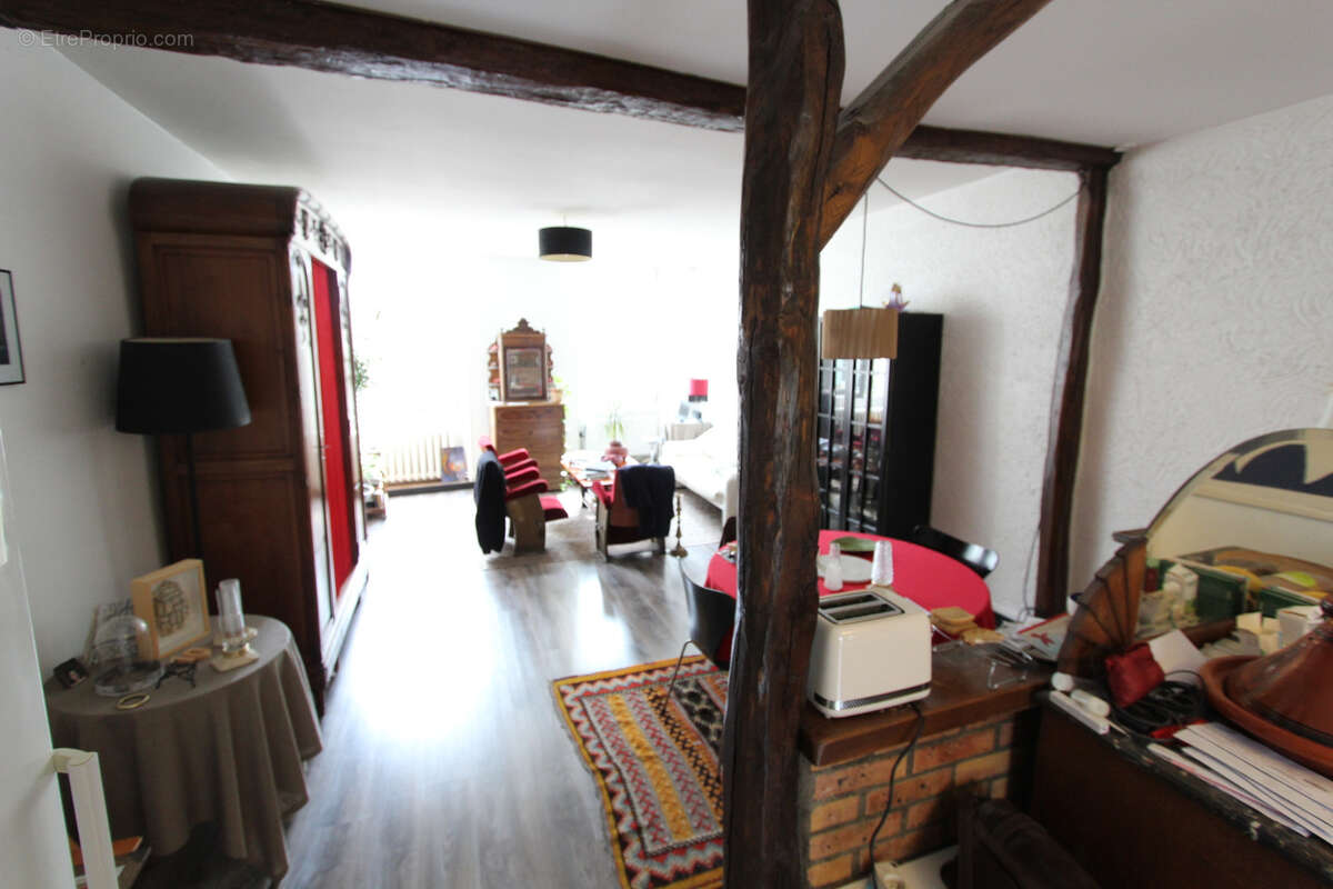 Appartement à LA CHARITE-SUR-LOIRE