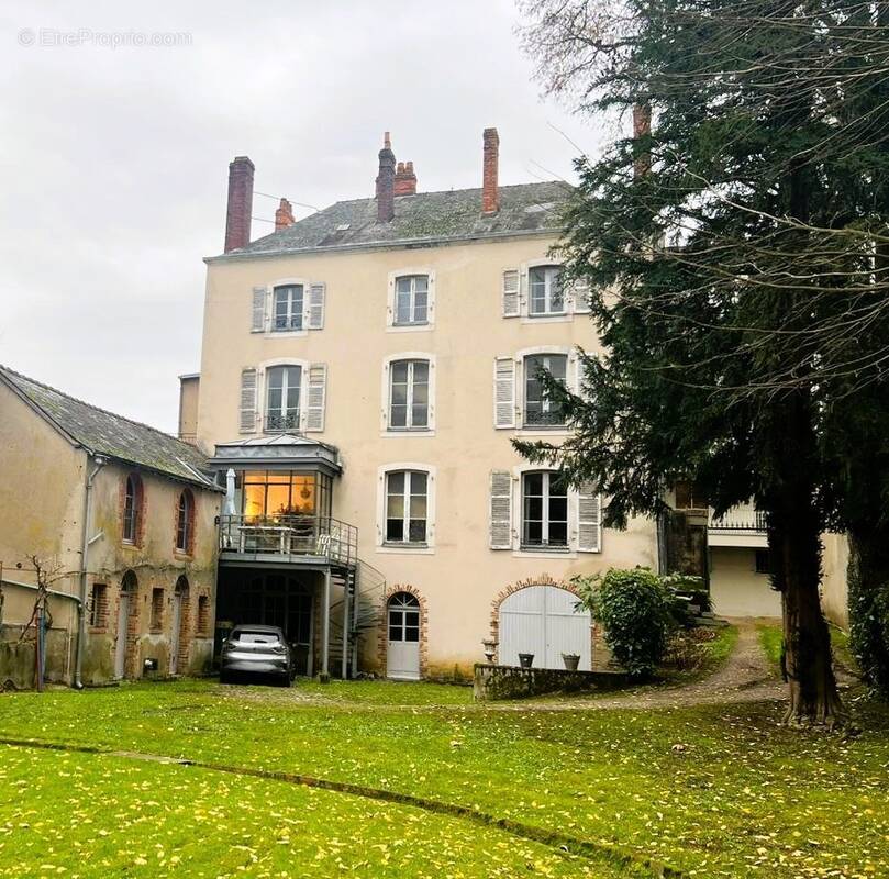 Maison à LAVAL