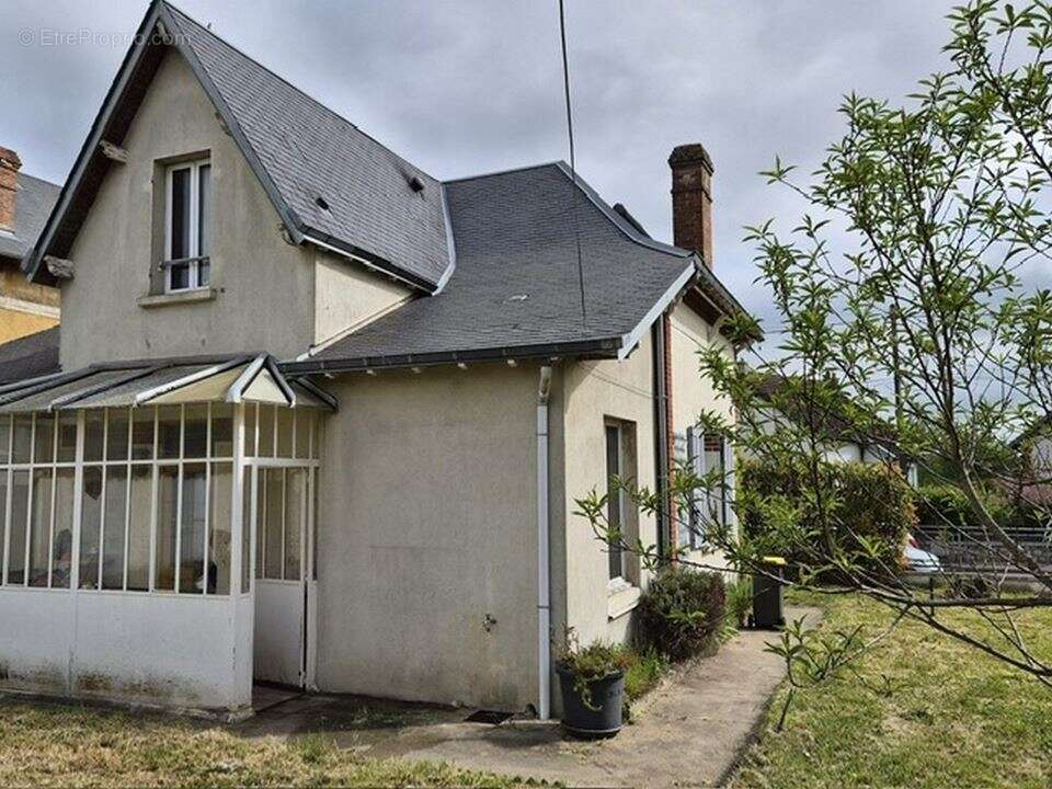 Maison à CHALETTE-SUR-LOING