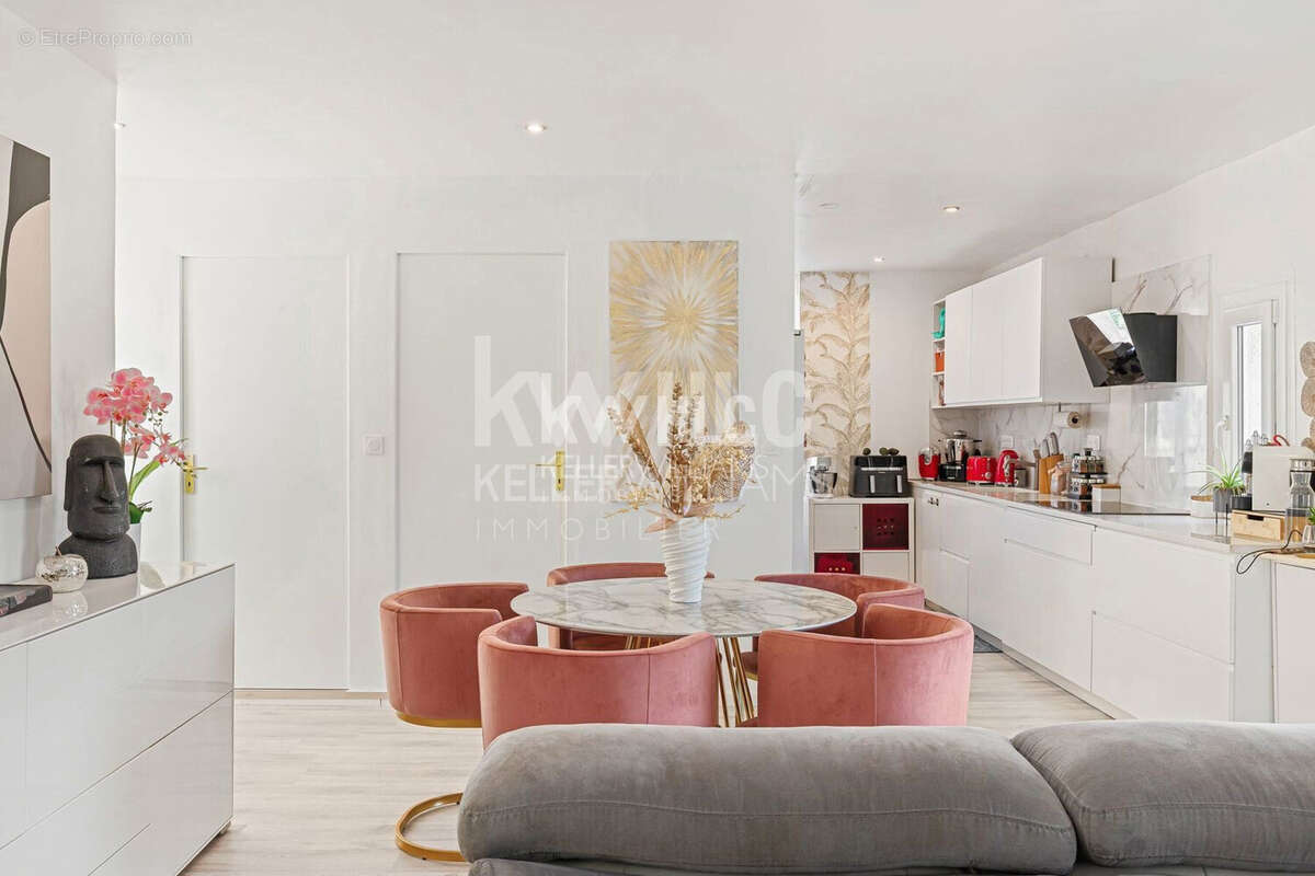 Maison 193 m² à Cagnes-Sur-Mer  - photo 2