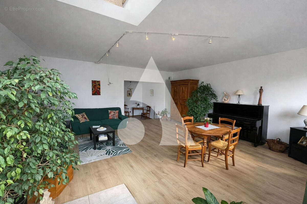 Appartement à SAINT-DENIS