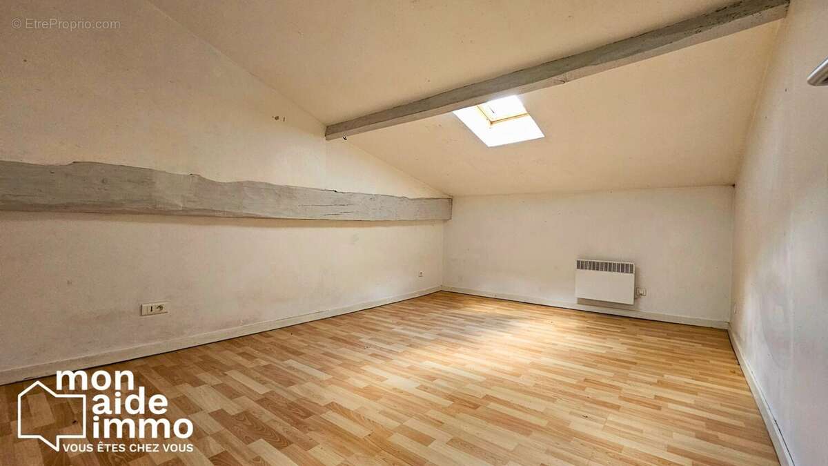 Maison à CASTILLON-LA-BATAILLE