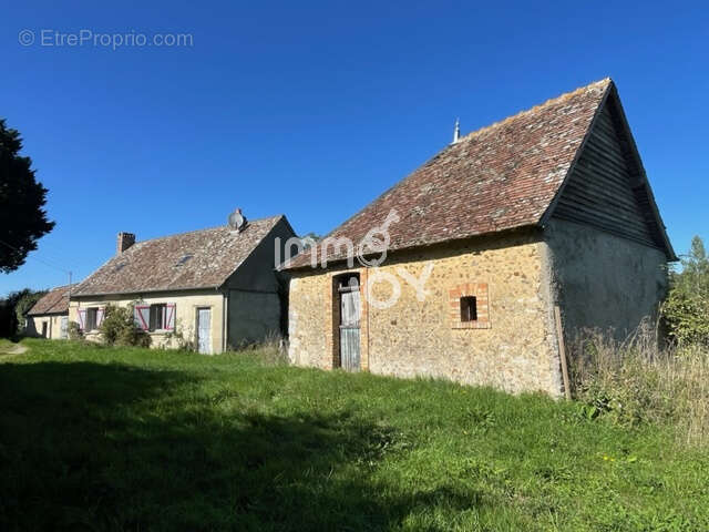 Maison à JAUZE