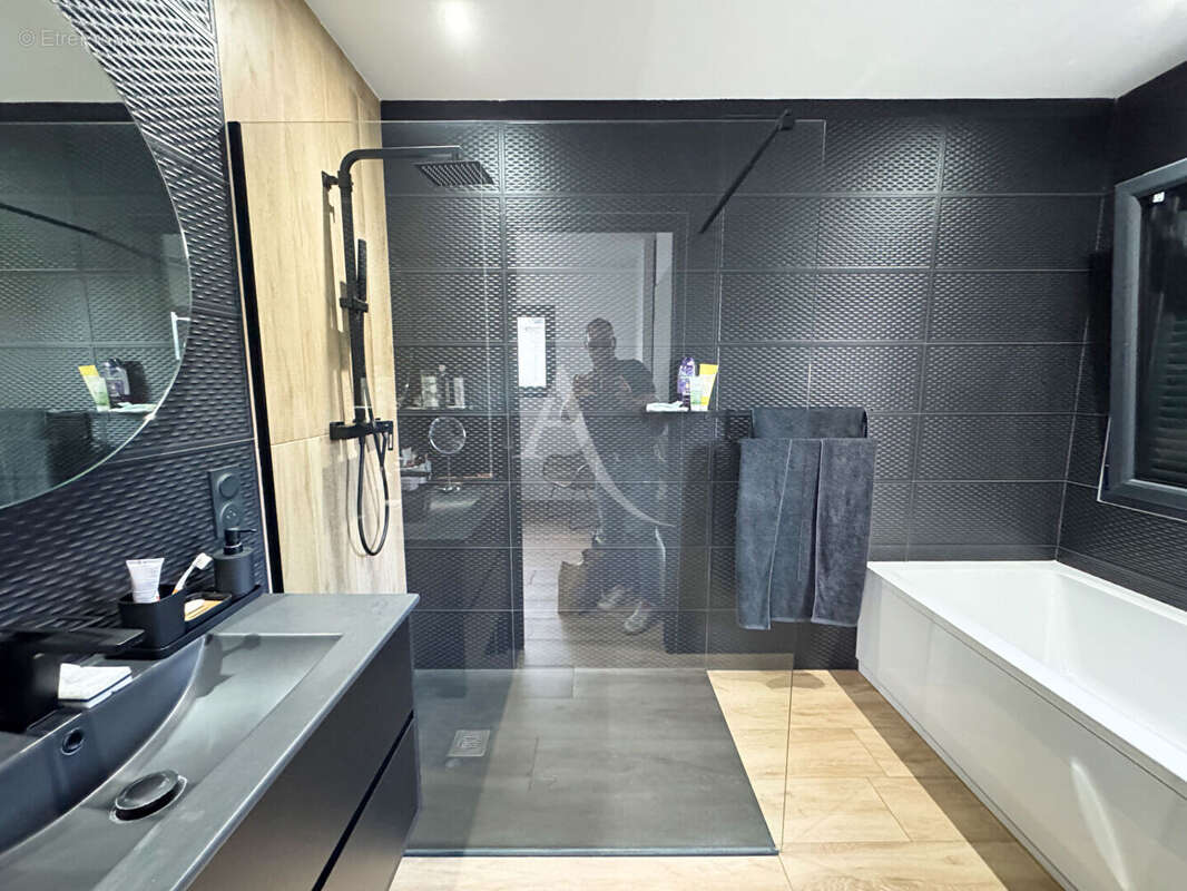 Maison à VILLELONGUE-DE-LA-SALANQUE