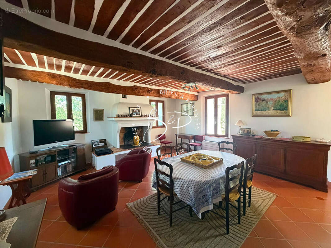 Maison à CARCES
