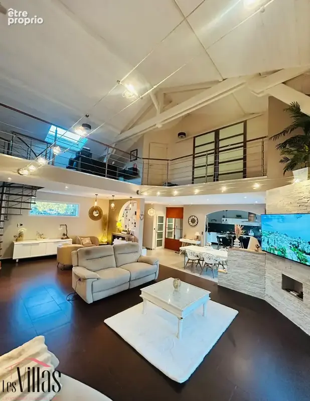 Magnifique maison familiale avec piscine, sauna et vaste terrain - photo 12
