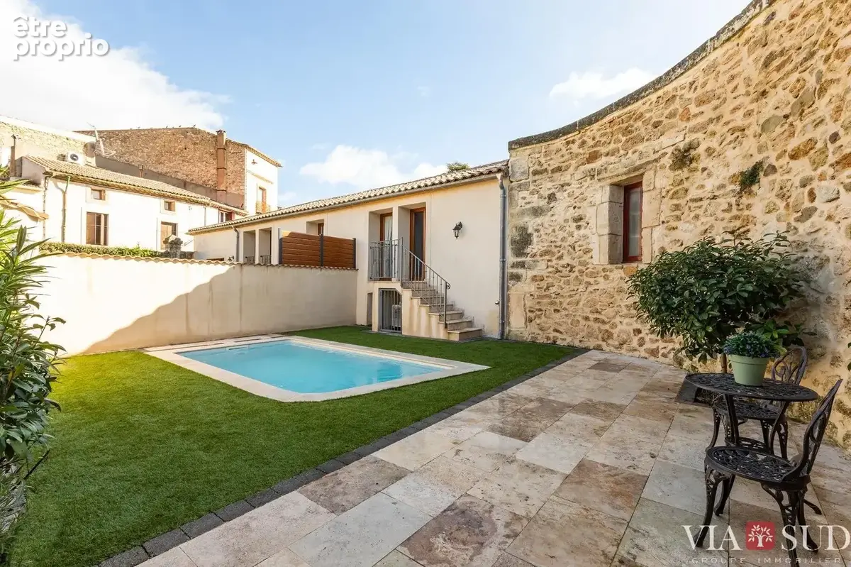 Maison avec piscine, jardin et garage  Saint-Geniès-de-Fontedit - photo 2