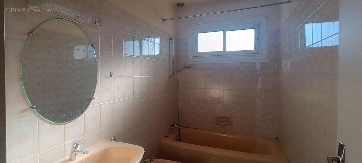 Maison à SAINT-GEORGES-DE-DIDONNE