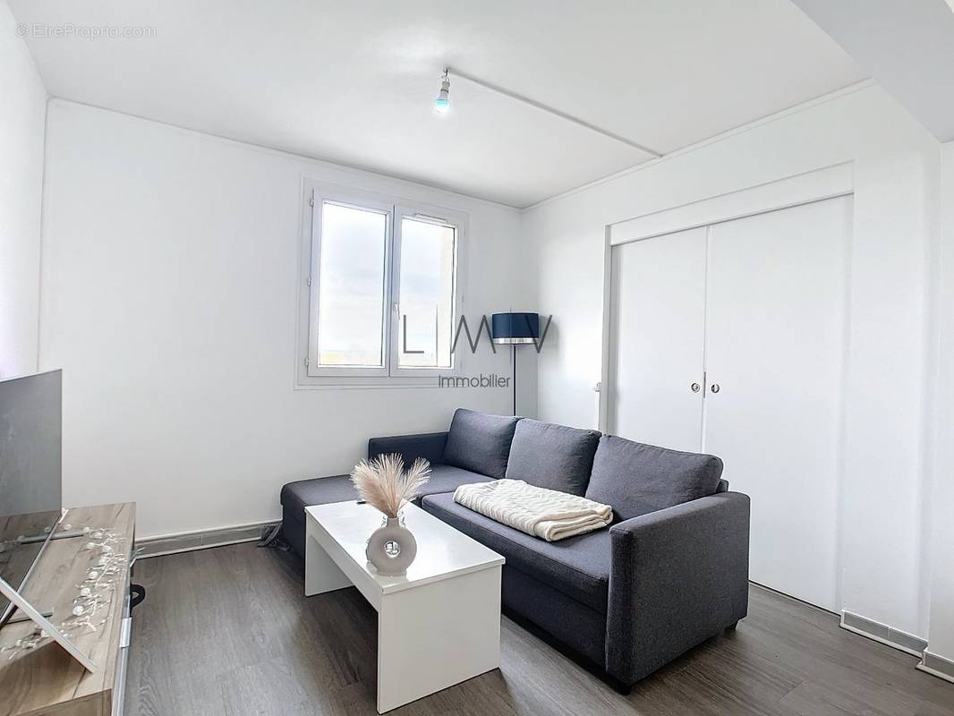 Appartement à SORGUES