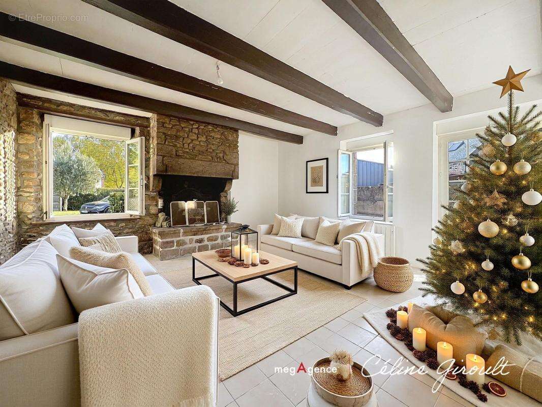 Maison à MARCEY-LES-GREVES